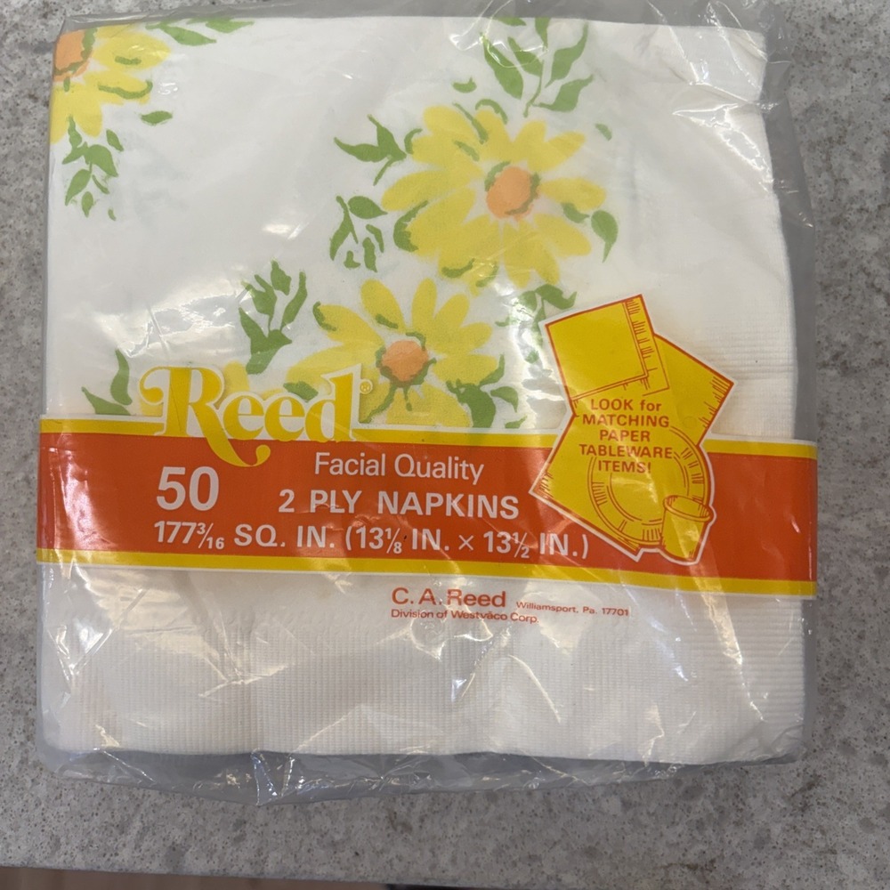 VTG 1970s Yellow Floral Paper Reed Napkins Sealed NOS 50ct. 2Ply 13 1/2" Square